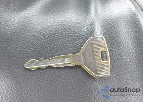 1996 Dodge Ram 1500 z USA, uszkodzony, nr VIN 1B7HC16Y8TS690120